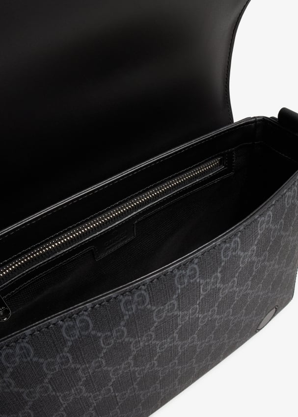 Gucci mens messenger bag sale sale