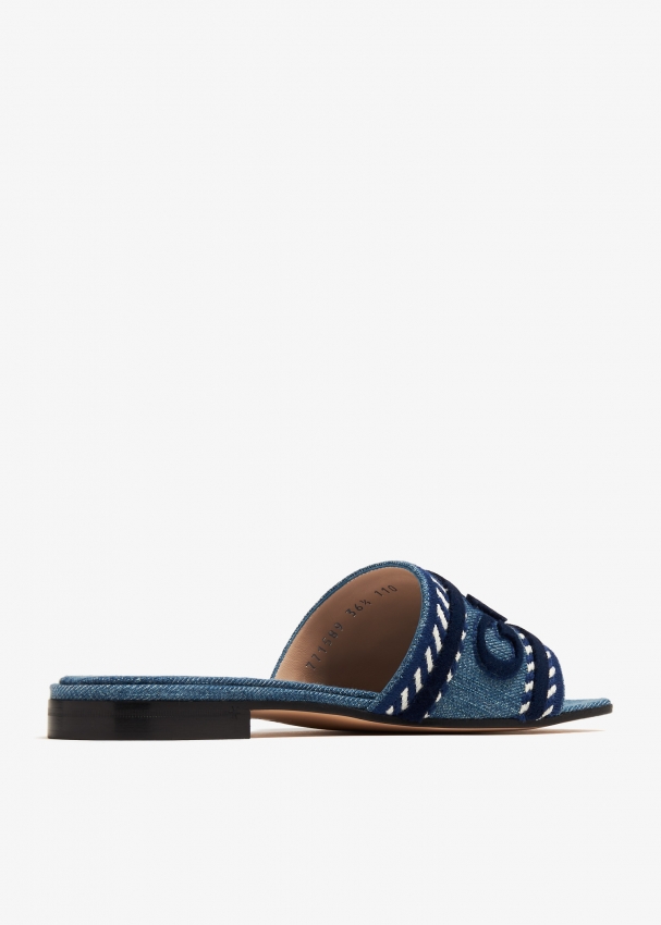 Gucci sales ribbon sandals