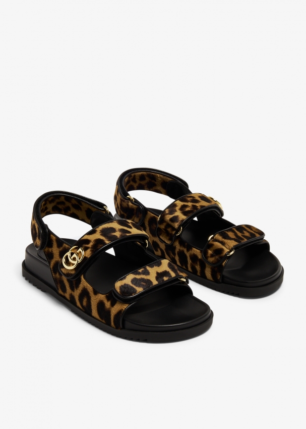 Leopard gucci hotsell slides