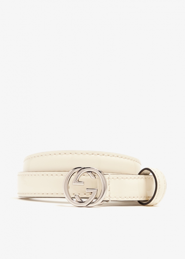 White gucci belt with gold buckle deals