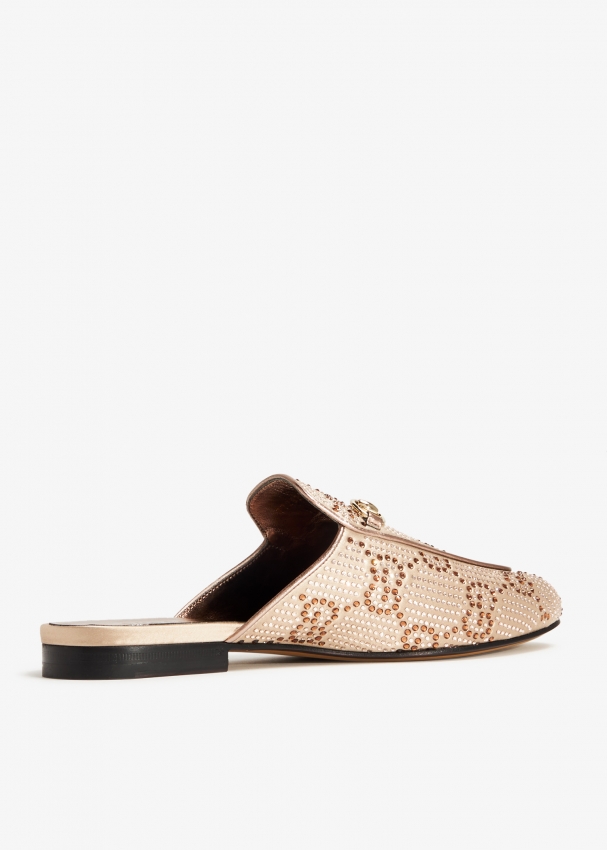 Gucci fur outlet flip flops