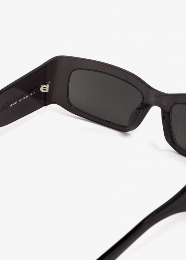 Balenciaga rim cheap rectangle sunglasses