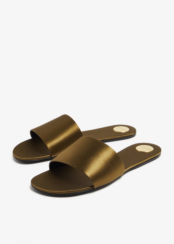 Flat slides top