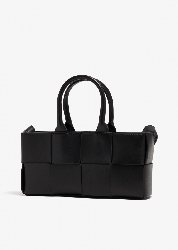 Bottega veneta store black tote