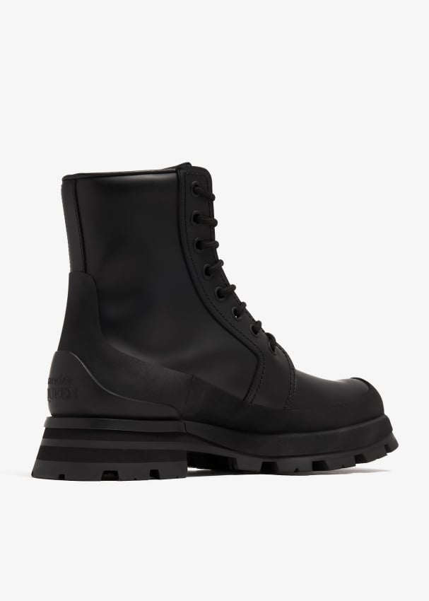 Mens black top lace up boots
