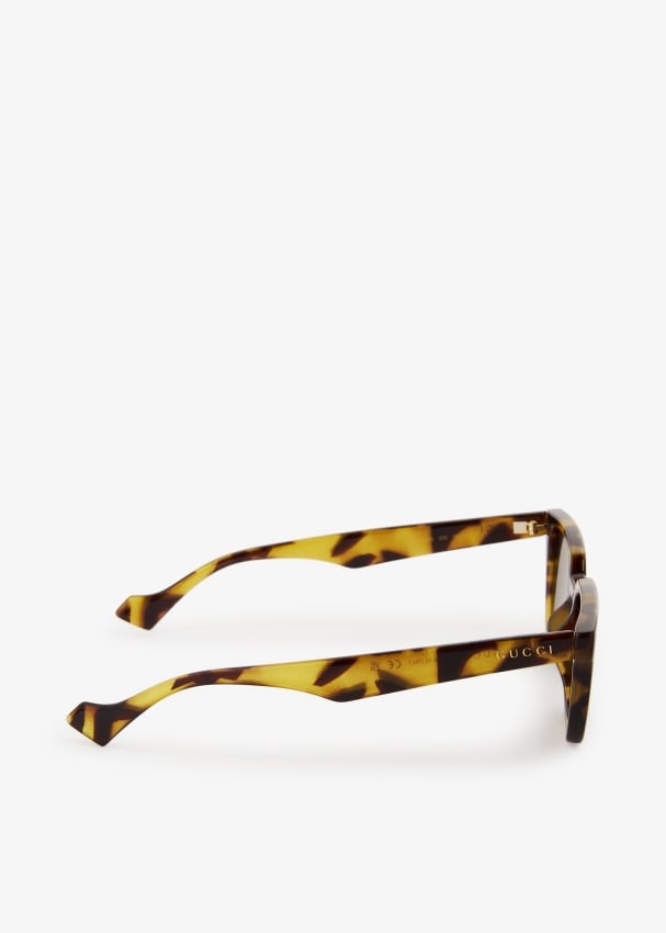 Gucci Cat eye frame sunglasses for Men Brown in UAE Level Shoes