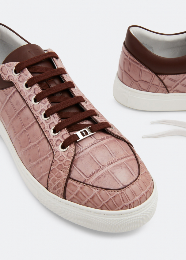 Pink quilted sneakers 2025