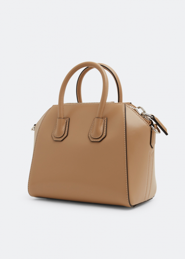 Givenchy antigona mini camel 2025