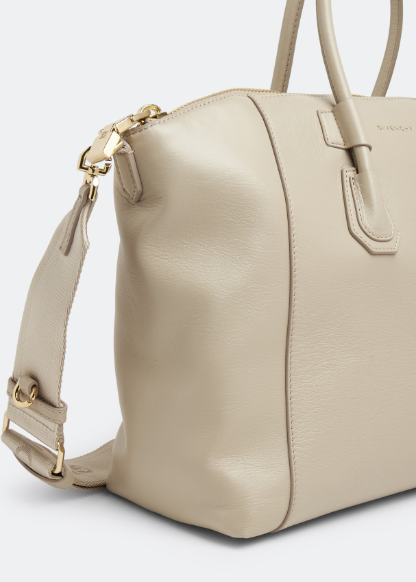 Givenchy antigona small beige best sale