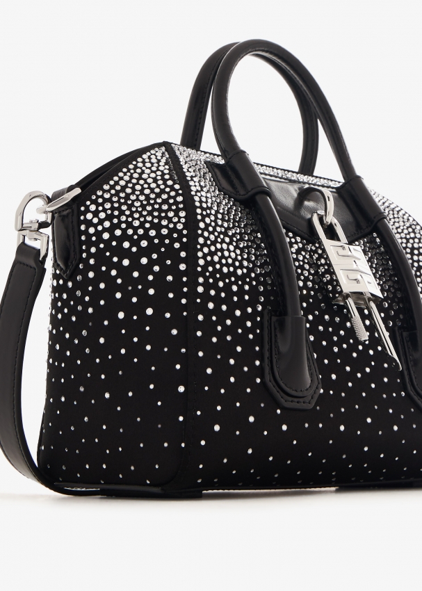 Givenchy Small Antigona Bag Bb50tpb20r 001 main image 1