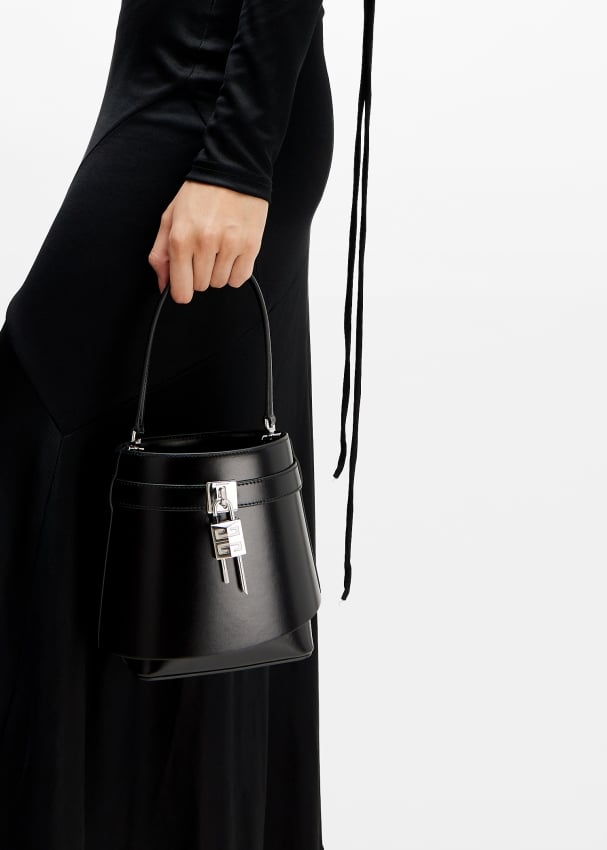 Givenchy hotsell shark backpack