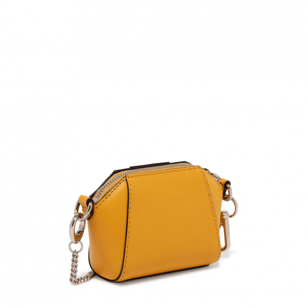 Antigona baby store leather purse