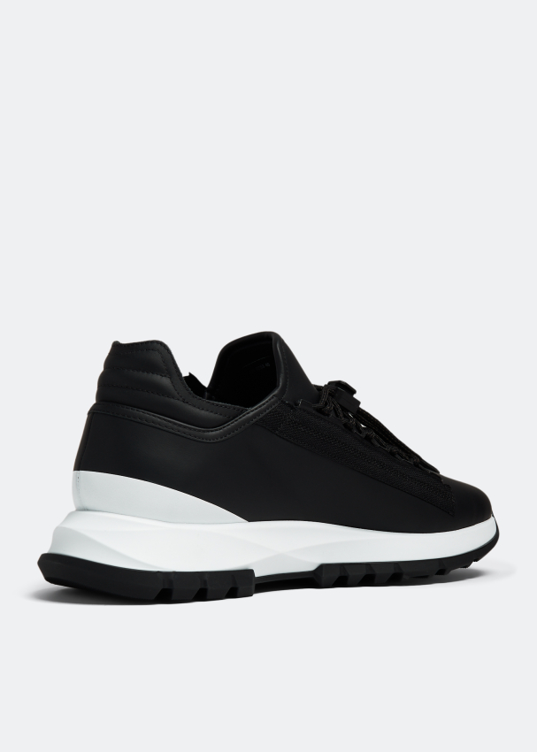 Givenchy Spectre Runner sneakers for Women - Black in UAE | Level Shoes