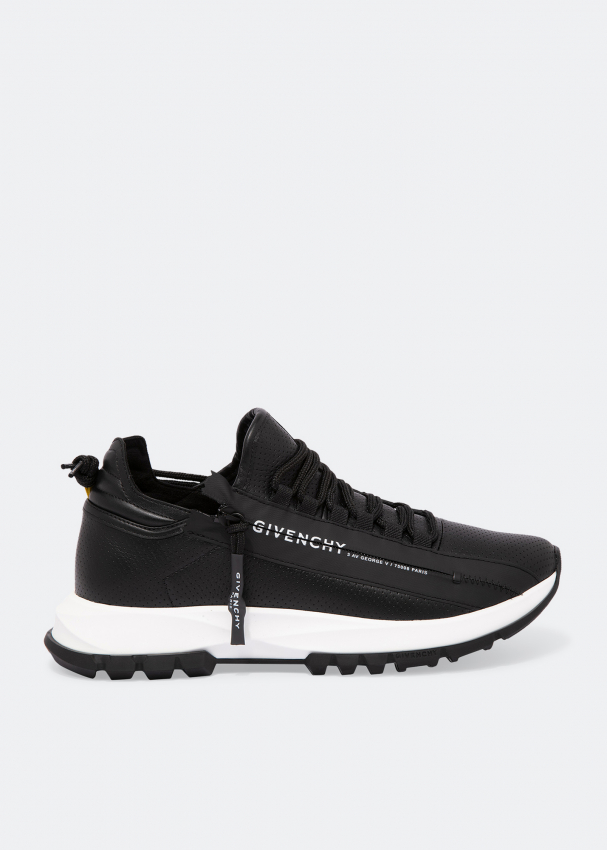 Givenchy Spectre Runner Zip sneakers for Men - Black in UAE | Level Shoes
