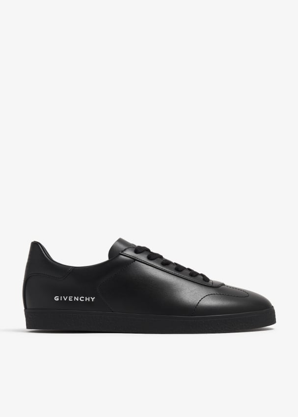 Givenchy 2012 Spring/Summer Black Padded Leather Sneakers | Hypebeast