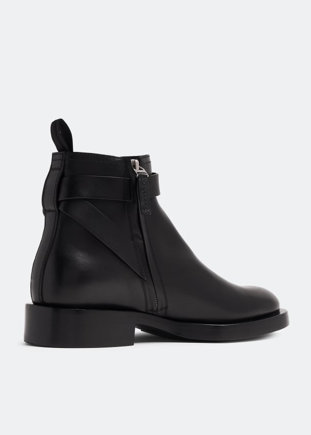 Givenchy Lock ankle boots for Men - Black in UAE | Level Shoes