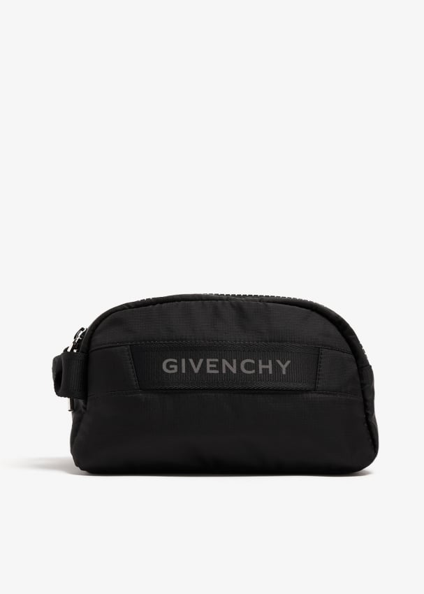 Givenchy G-Trek toilet pouch for Men - Black in UAE | Level Shoes