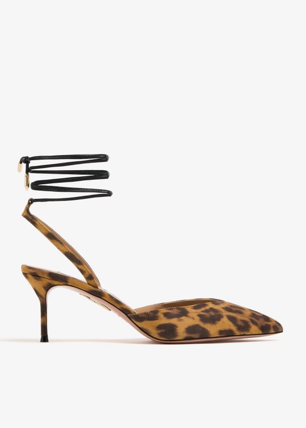 https://videos.assets.levelshoes.com/prd/92e56298-249a-11ef-8504-56a0b65542b4.mp4