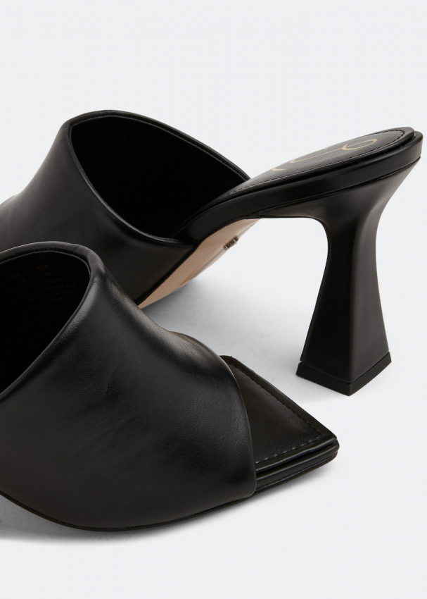 Sam edelman on sale black leather mules