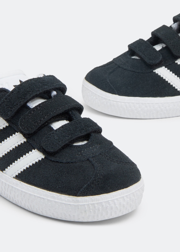 Gazelle crib hotsell shoes black