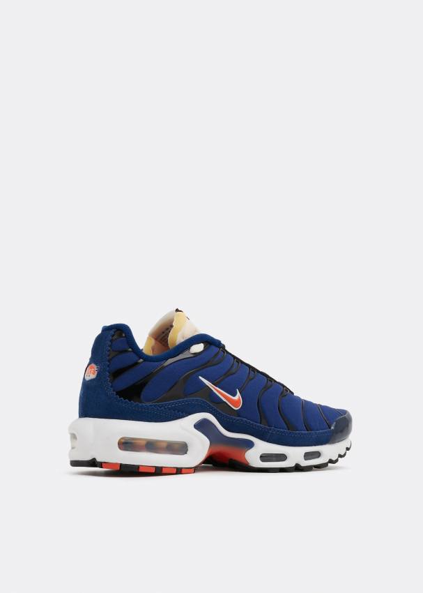 Navy blue and orange nike shoes shop