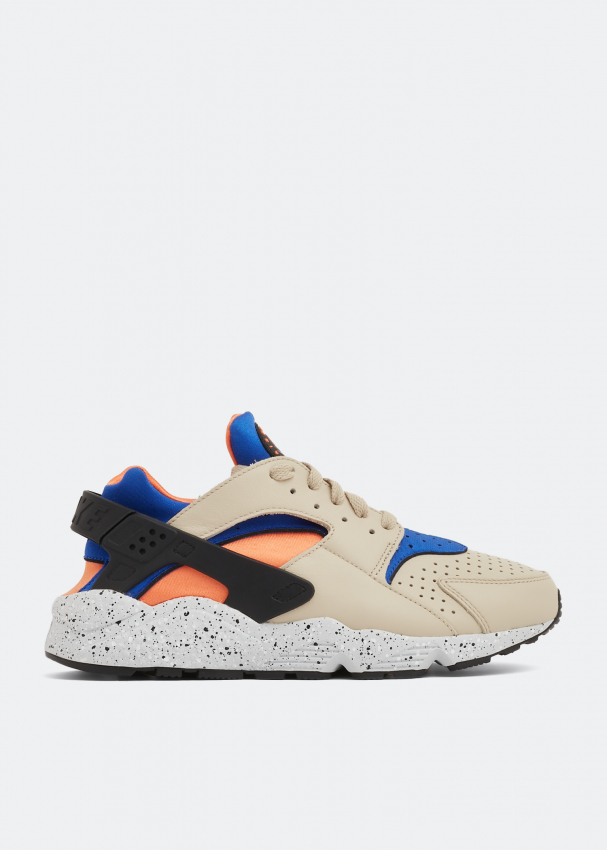 Nike Air Huarache Rattan and Bright Mandarin sneakers for Men Beige in Kuwait Level Shoes