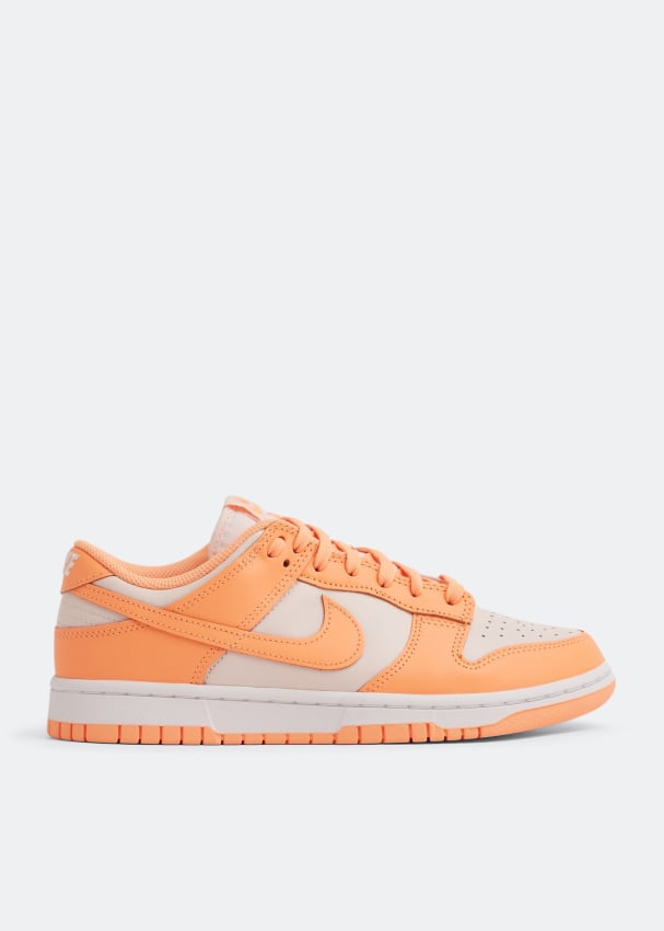 Peach shoes store