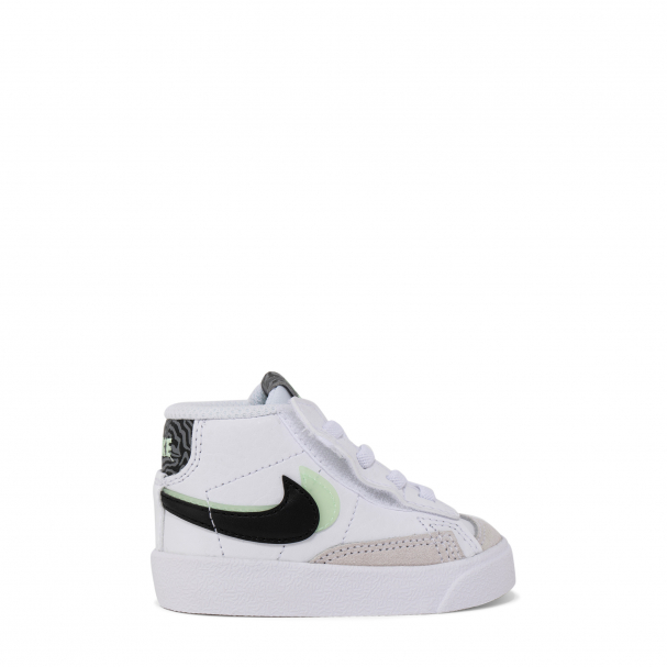 Nike Blazer Mid 77 SE sneakers for Baby White in Qatar Level Shoes