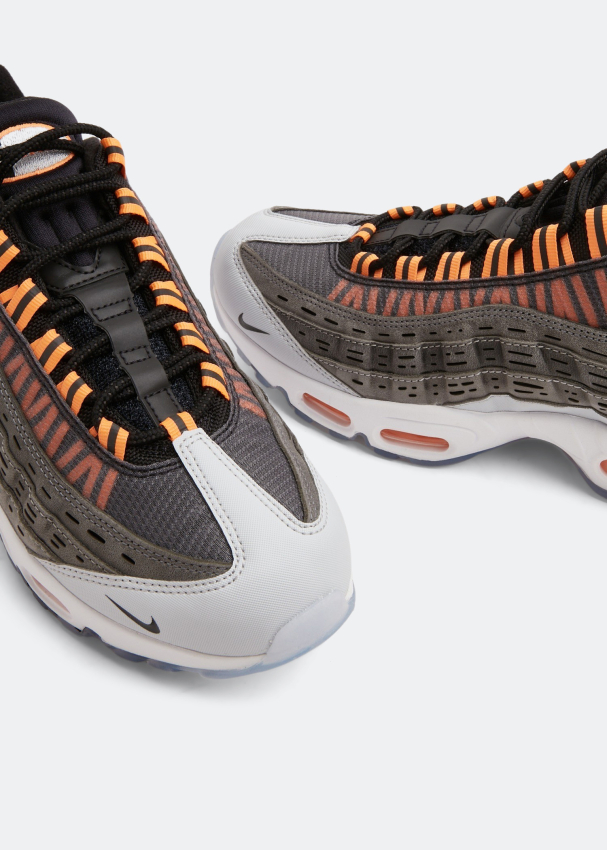 Nike X Kim Jones Air Max 95 sneakers for Men Grey in Bahrain Level Shoes