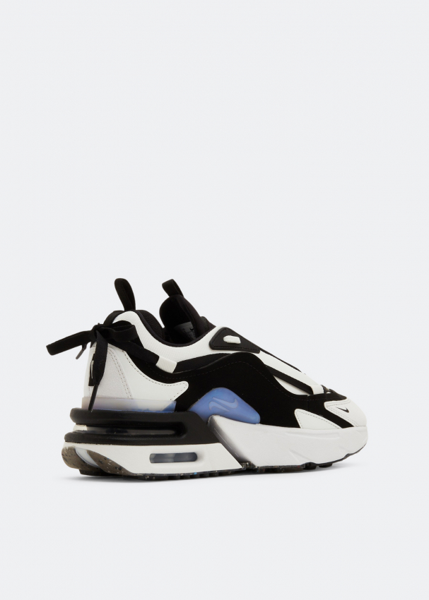 Nike black and white sneakers discount
