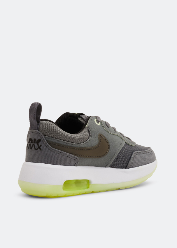 Interpretatie vragen boksen Nike Air Max Motif sneakers for Boy - Grey in Oman | Level Shoes