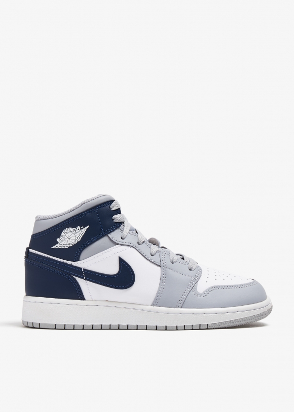 Nike Air Jordan 1 Mid WolfGrey Midnight Navy sneakers for Boy Blue in UAE Level Shoes
