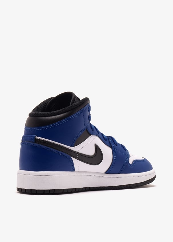 Nike Air Jordan 1 Mid sneakers for Boy Blue in KSA Level Shoes