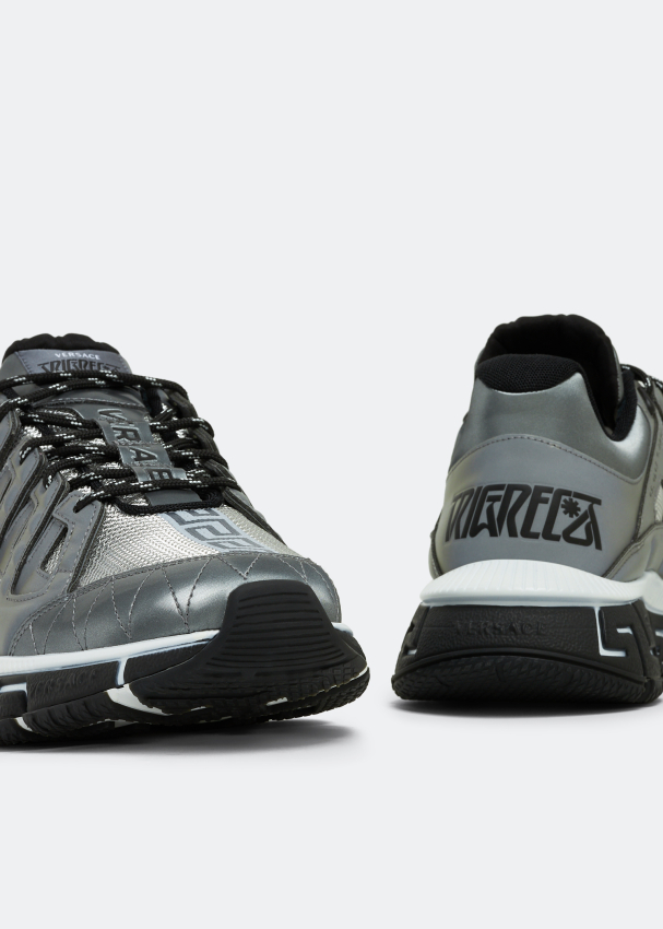 Versace chain reaction on sale fit true to size