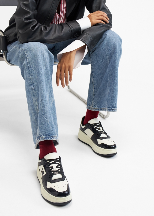 tommy hilfiger basketball shoes