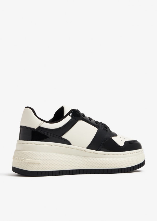 tommy hilfiger basketball shoes