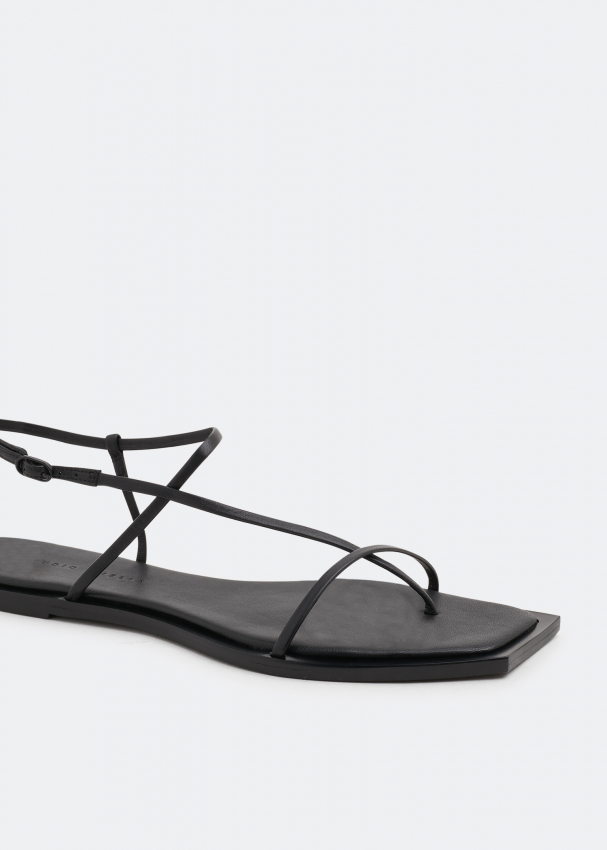 Studio Amelia Filament squared flat sandals for Women - Black in UAE ...