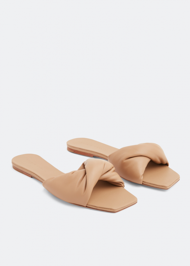 Studio amelia on sale twist leather sandals