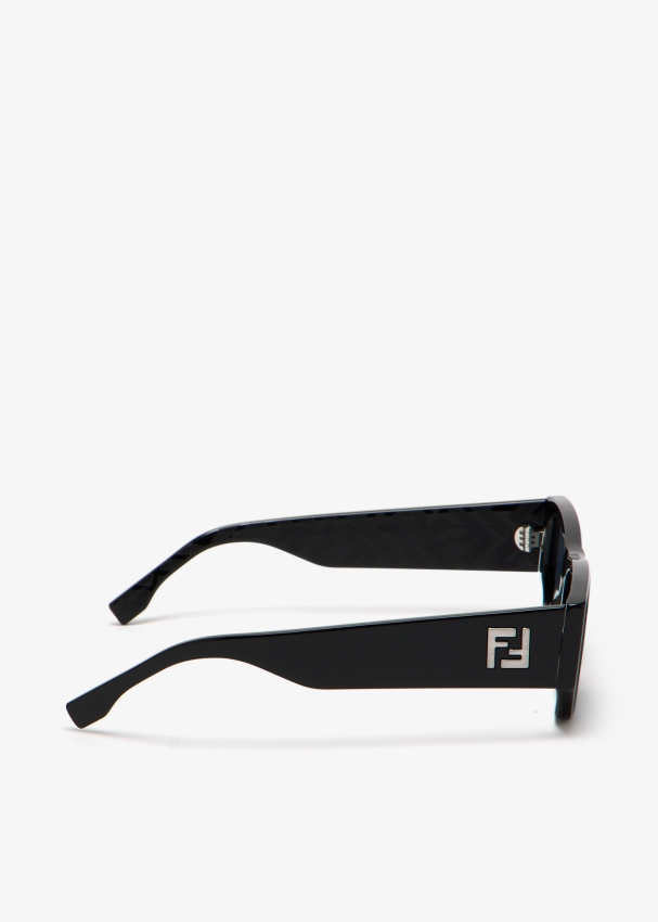 fe40144i-01v_6.jpg