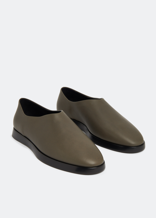 Fear of God Eternal dress mules for Men - Green in KSA | Level Shoes