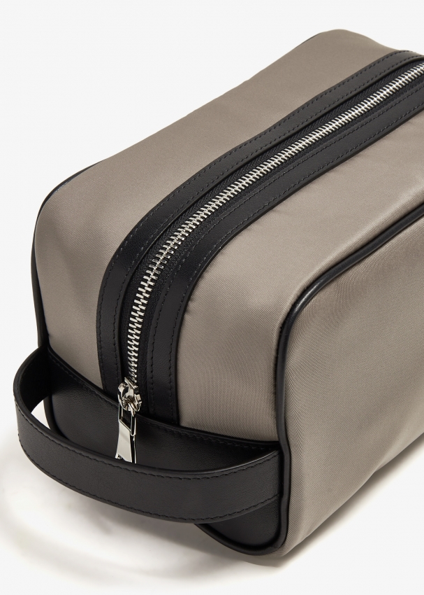 forsanylwashbag-taupe_2.jpg