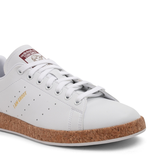 adidas x Marvel Stan Smith sneakers for Men - White in Oman | Level Shoes