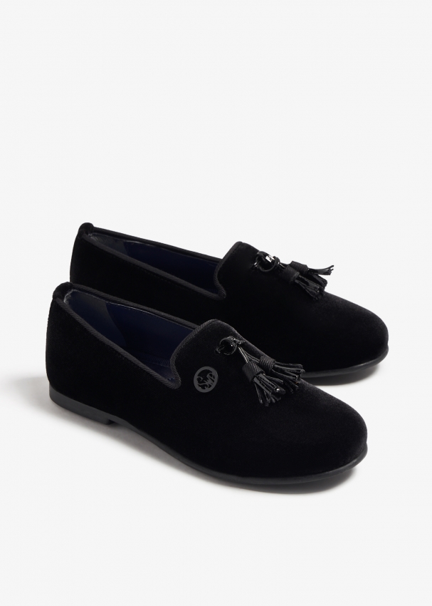 Moccasins girl sales shoes