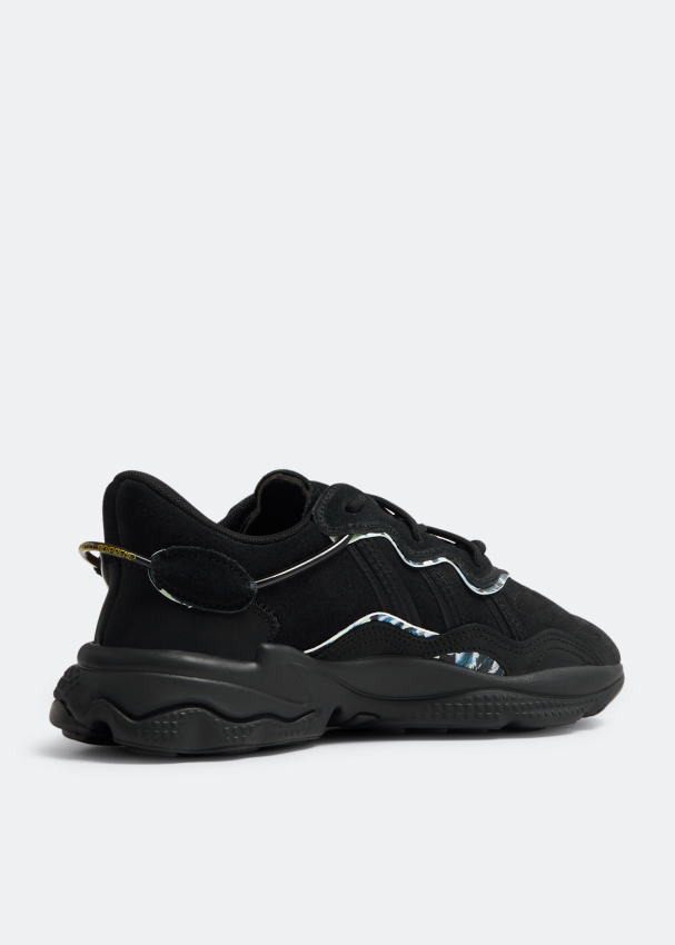 Ozweego black sales womens