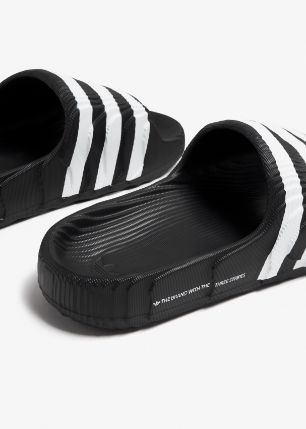Adidas adilette hotsell black mens sliders