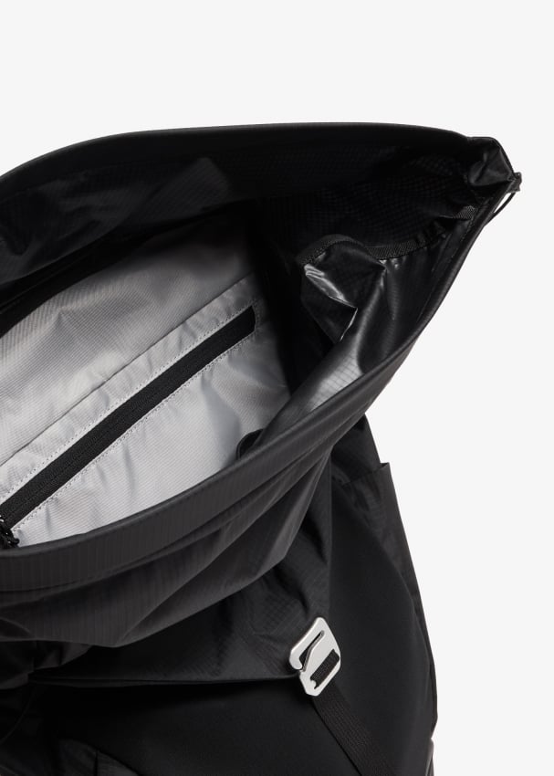 Salomon ACS Daypack 20 backpack for Men - Black in UAE