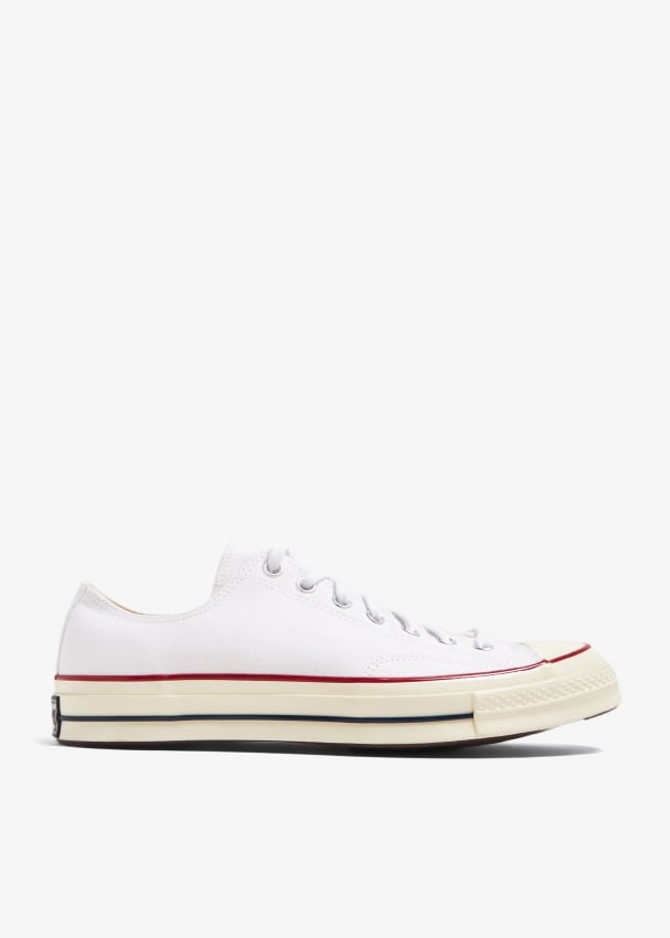 Converse Chuck Taylor All Star low top sneakers for Men - White in UAE ...