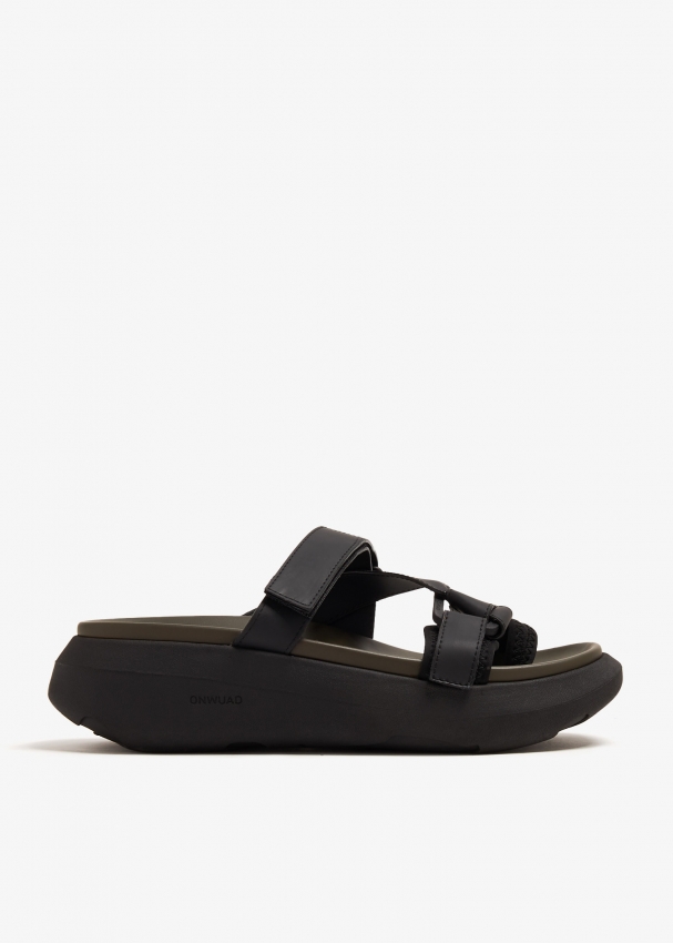 mw001e38wpb-black_1.jpg