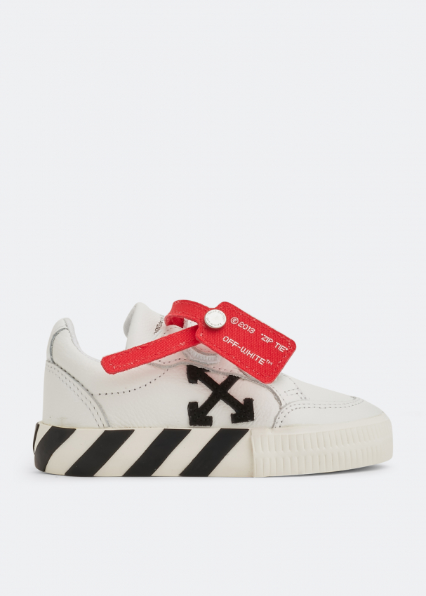 Off-White Low Vulcanised sneakers for Girl - White in UAE | Level Shoes