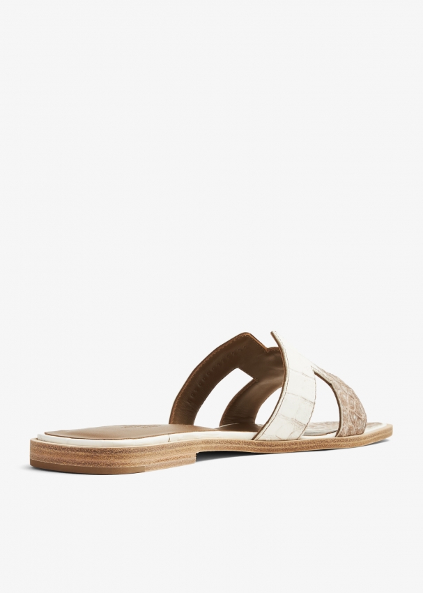 Hermes slides 2025 white